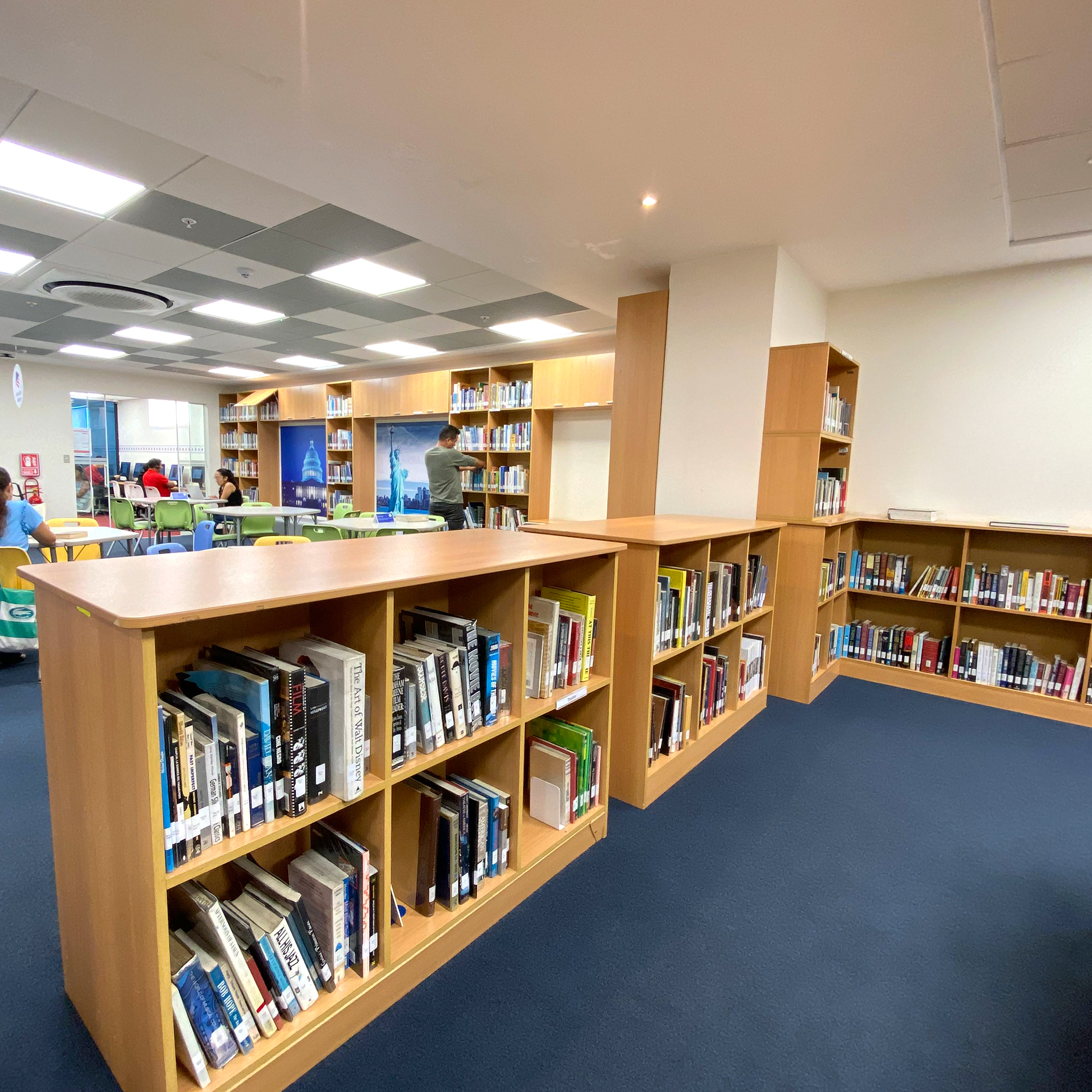 Biblioteca Miraflores 4